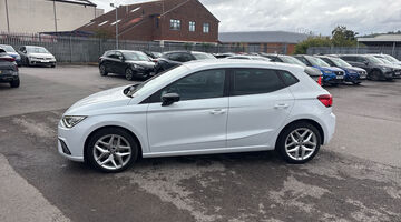 2021 SEAT 1.0 TSI FR Euro 6 5-door (White) - Image: 12