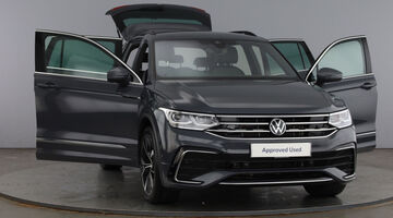 2023 Volkswagen TSI R-Line Edition DSG Euro 6 5-door (Grey) - Image: 10