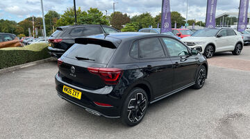 2026 Volkswagen 1.0 TSI Black Edition DSG Euro 6 5-door (Black) - Image: 38