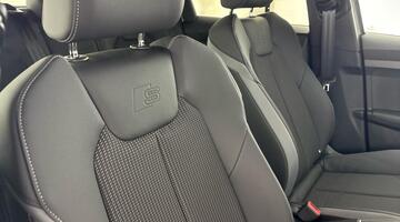 2026 Audi Sportback Black Edition 35 TFSI 150 PS S tronic (Grey) - Image: 24