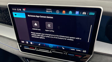 2026 Volkswagen ETSI MHEV R-Line DSG Euro 6 5-door (Grey) - Image: 29