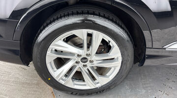2024 Audi 3.0 TDI V6 45 Black Edition Tiptronic quattro Euro 6 5-door (Black) - Image: 30