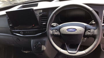 2026 Ford 350 68kWh Trend Auto RWD L3 H2 5-door (Silver) - Image: 8