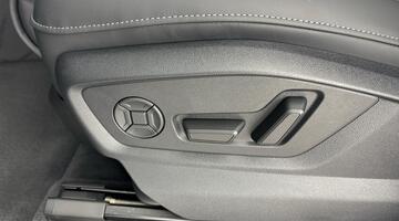 2026 Audi SUV S line TFSI quattro 340 PS tiptronic (Black) - Image: 41