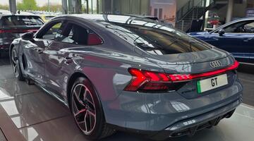 2026 Audi 105kWh Auto quattro 4-door (Grey) - Image: 40