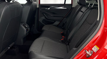 2026 Volkswagen ETSI MHEV Match DSG Euro 6 5-door (Red) - Image: 36