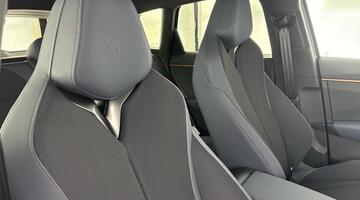 2026 CUPRA ETSI V1 DSG Euro 6 5-door (Dark Void) - Image: 20