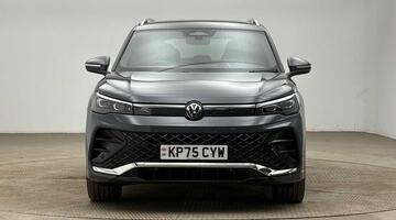 2025 Volkswagen TSI eHybrid 19.7kWh R-Line DSG Euro 6 5-door (Grey) - Image: 7