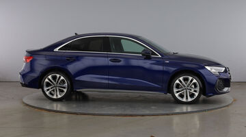 2026 Audi TFSI S line S Tronic Euro 6 4-door (Blue) - Image: 4