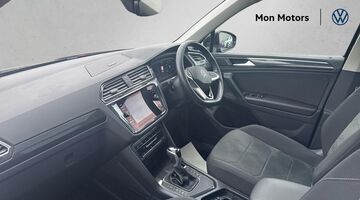 2023 Volkswagen TSI Elegance DSG Euro 6 5-door (Black) - Image: 2