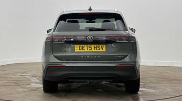 2025 Volkswagen TSI eHybrid 19.7kWh Match DSG Euro 6 5-door (Green) - Image: 8