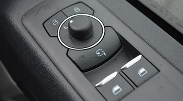 2026 Ford 340 71kWh Limited Auto L2 H1 5-door (Grey) - Image: 11