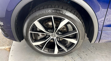 2024 Volkswagen TSI R-Line DSG Euro 6 5-door (Blue) - Image: 40