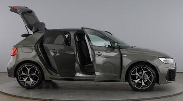 2026 Audi Sportback Black Edition 30 TFSI 116 PS S tronic (Grey) - Image: 10