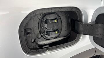 2026 Geely EM-i 29.8kWh Ultra Auto Euro 6 5-door (Silver) - Image: 30