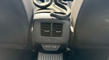 2023 Volkswagen TSI Life DSG Euro 6 5-door (White) - Image: 10
