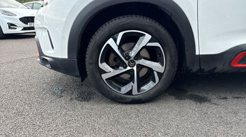2020 Citroen PureTech Flair Euro 6 5-door (White) - Image: 13