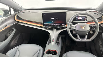 2025 CUPRA 77kWh VZ2 SUV Coupe Auto 4-doorive 5dr (Blue) - Image: 8