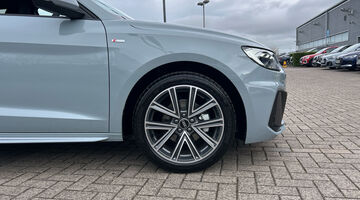 2026 Audi 1.0 TFSI 30 S line Sportback S Tronic Euro 6 5-door (Grey) - Image: 5