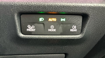 2024 Volkswagen ETSI MHEV Match DSG Euro 6 5-door (White) - Image: 25