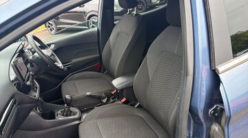2024 Ford 1.0T EcoBoost MHEV Titanium Euro 6 5-door (Blue) - Image: 28