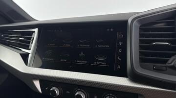 2026 Audi Sportback Black Edition 35 TFSI 150 PS S tronic (Grey) - Image: 60