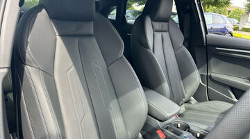 2026 Audi TFSI 35 Black Edition S Tronic Euro 6 4-door (Black) - Image: 13