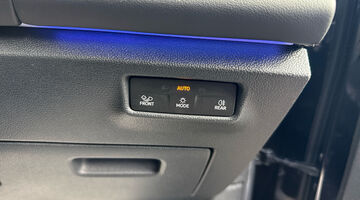 2024 Volkswagen ETSI MHEV R-Line DSG Euro 6 5-door (Black) - Image: 23