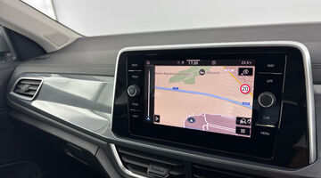 2025 Volkswagen TSI Style Euro 6 5-door (Silver) - Image: 15