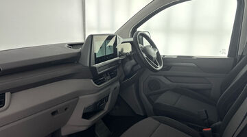 2026 Volkswagen 2.0 TDI T3Commerce Pro Auto FWD LWB Euro 6 5-door (Grey) - Image: 2