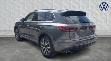 2026 Volkswagen Elegance 3.0 TSI 4MOTION eHybrid 381 PS 8-Speed Tiptronic 5-door (Grey) - Image: 3