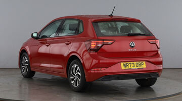 2023 Volkswagen 1.0 TSI Life Euro 6 5-door (Red) - Image: 3