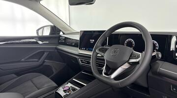 2026 Volkswagen ETSI MHEV Elegance DSG Euro 6 5-door (Black) - Image: 6