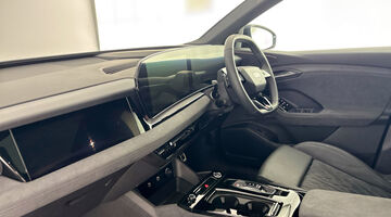 2026 Audi 100kWh Vorsprung Auto quattro 5-door (Blue) - Image: 2