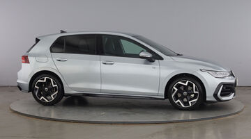 2025 Volkswagen TSI R-Line Euro 6 5-door (Silver) - Image: 4