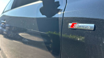 2026 Audi 1.0 TFSI 30 S line Sportback S Tronic Euro 6 5-door (Black) - Image: 16