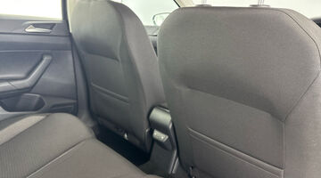 2024 Volkswagen 1.0 TSI Life Euro 6 5-door (Black) - Image: 18