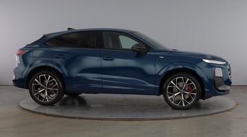 2026 Audi 2.0 TDI Edition 1 Sportback S Tronic quattro Euro 6 5-door (Blue) - Image: 4
