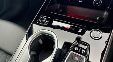 2026 Audi 2.0 TFSI Edition 1 S Tronic Euro 6 5-door (Red) - Image: 7