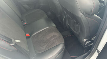 2024 Ford 1.0T EcoBoost MHEV ST DCT Euro 6 5-door (White) - Image: 31