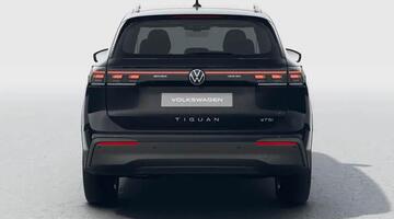 2026 Volkswagen ETSI MHEV Match DSG Euro 6 5-door (Black) - Image: 40