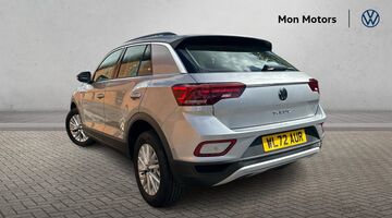 2022 Volkswagen TSI Life Euro 6 5-door (Silver) - Image: 3