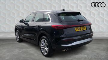 2026 Audi 2.0 TDI Sport S Tronic quattro Euro 6 5-door (Black) - Image: 3
