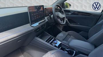 2026 Volkswagen ETSI MHEV Black Edition DSG Euro 6 5-door (Green) - Image: 2