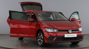 2024 Volkswagen 1.0 TSI Match Euro 6 5-door (Red) - Image: 10