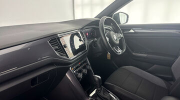 2021 Volkswagen 2.0 TDI EVO R-Line DSG Euro 6 5-door (Grey) - Image: 2