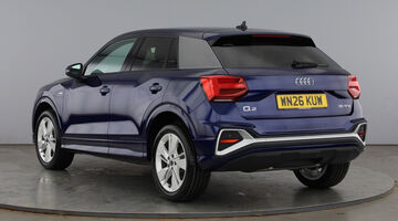 2026 Audi TFSI CoD 35 S line S Tronic Euro 6 5-door (Blue) - Image: 3