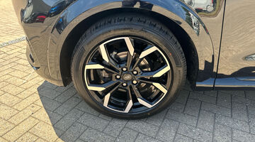 2024 Ford 1.0T EcoBoost MHEV ST-Line X Euro 6 5-door (Black) - Image: 16