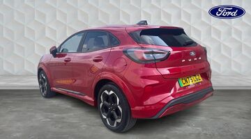 2026 Ford Standard Range 43kWh Premium Auto 5-door (Red) - Image: 3