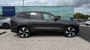 2026 Volvo Twin Performance 111kWh Ultra Auto 4WD 5-door (Grey) - Image: 4